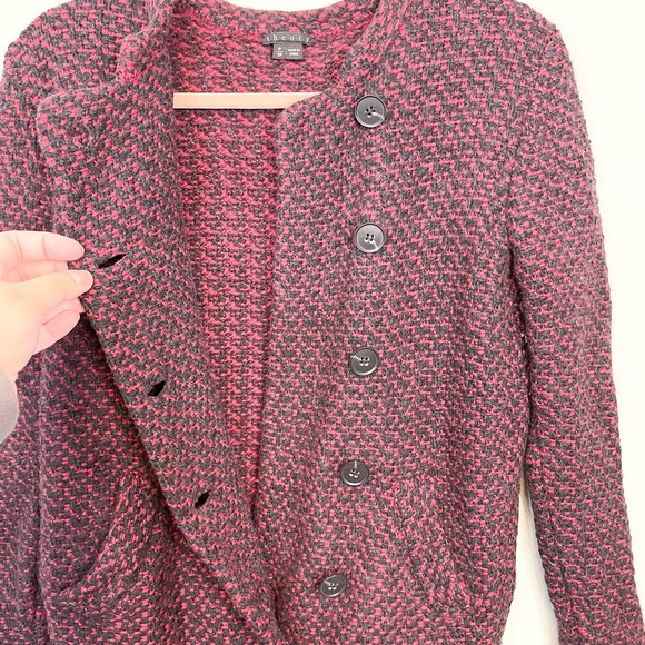 Theory Women's Red Black Wool Knit Ambril Loryelle Cardigan Sweater Size P/TP - Picture 5 of 9